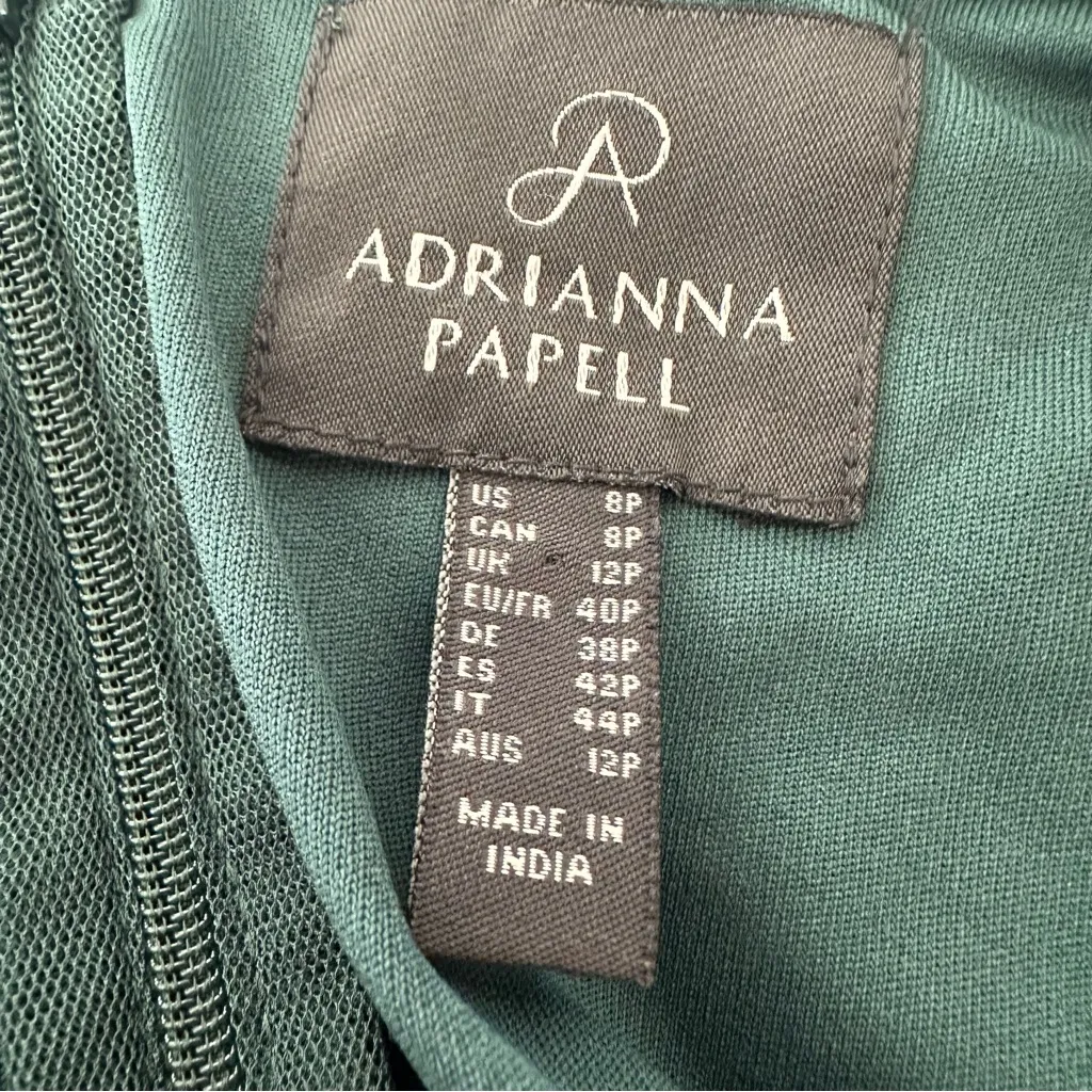 Adrianna Papell Emerald Green Beaded Dress - Image 8