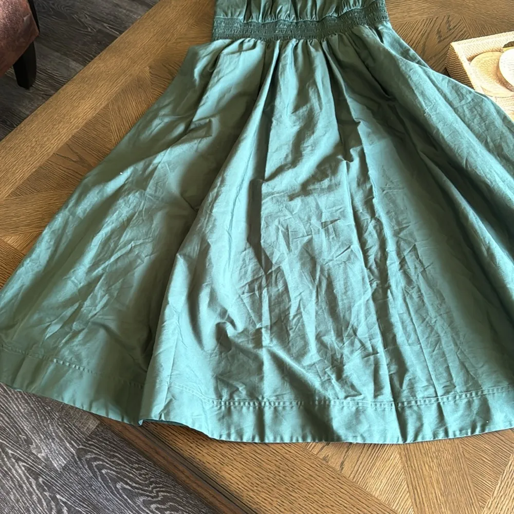 Veronica Beard Kinny Smocked Cotton Blend Midi Dress in Forest, Size 8, $498 - Image 12