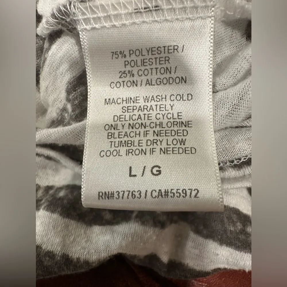 EUC C&C California Stripe V Neck Dolman long sleeve T-shirt  light weight - Image 6