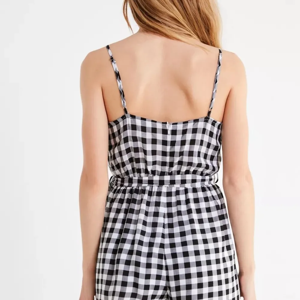Urban Outfitters  Tie-Front Gingham Romper - Image 3