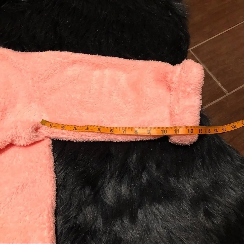 Umgee sweater sz medium - Image 9