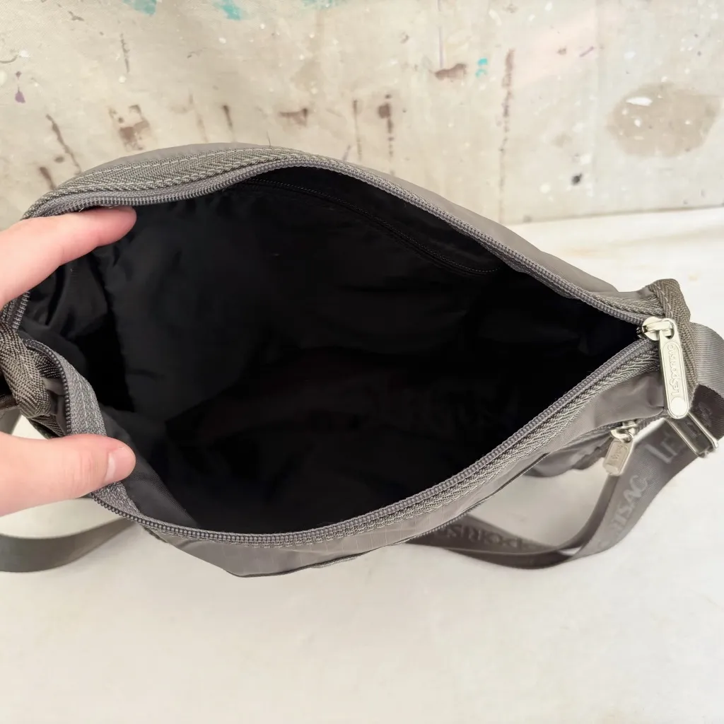 LeSportsac  Classic Deluxe Shoulder Satchel - Image 3