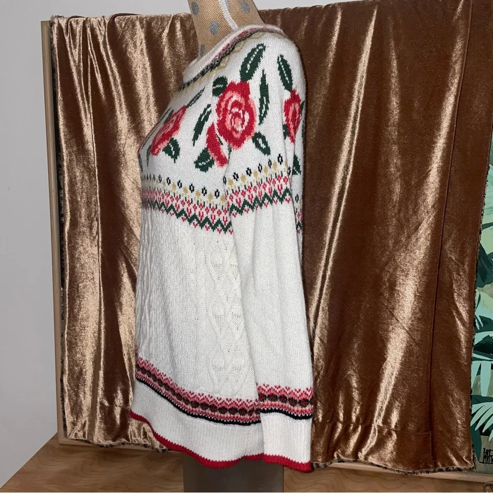 Rose Winter Cable - Image 5