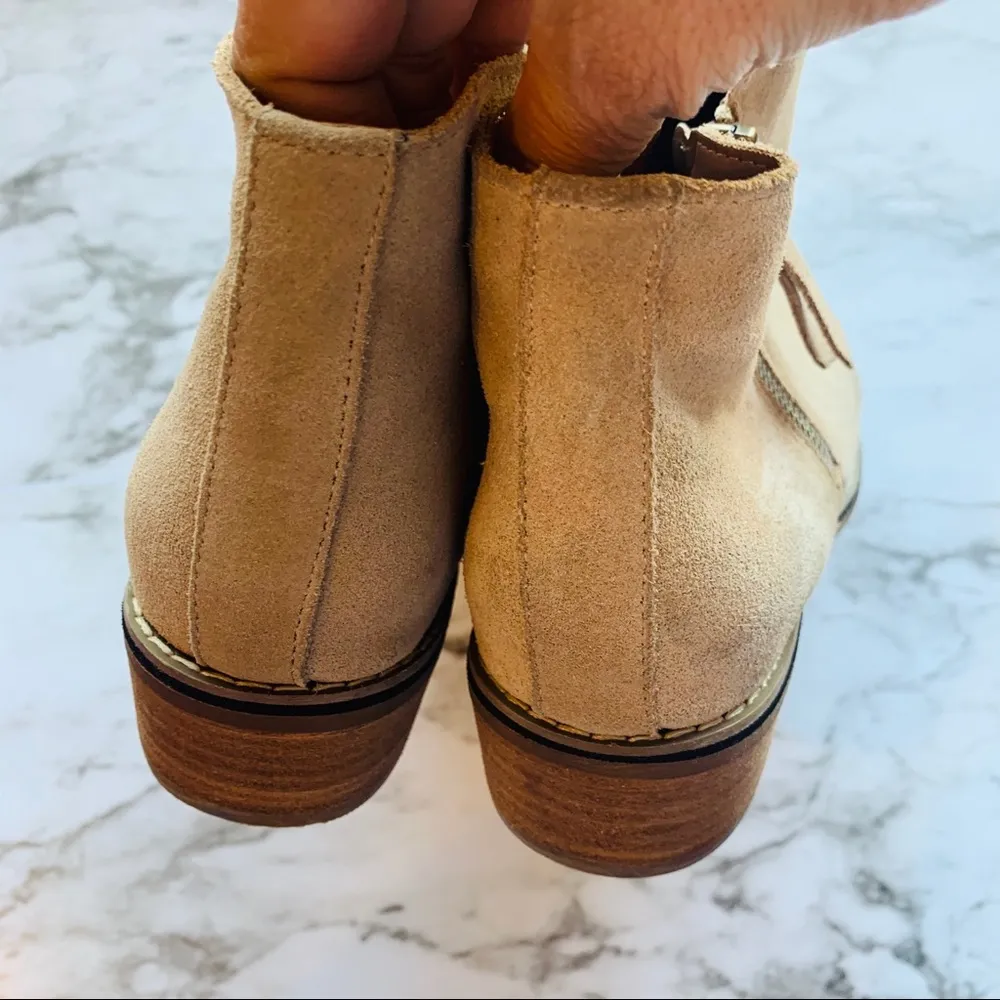 Blondo Linda Suede Short Heel Bootie - Image 7