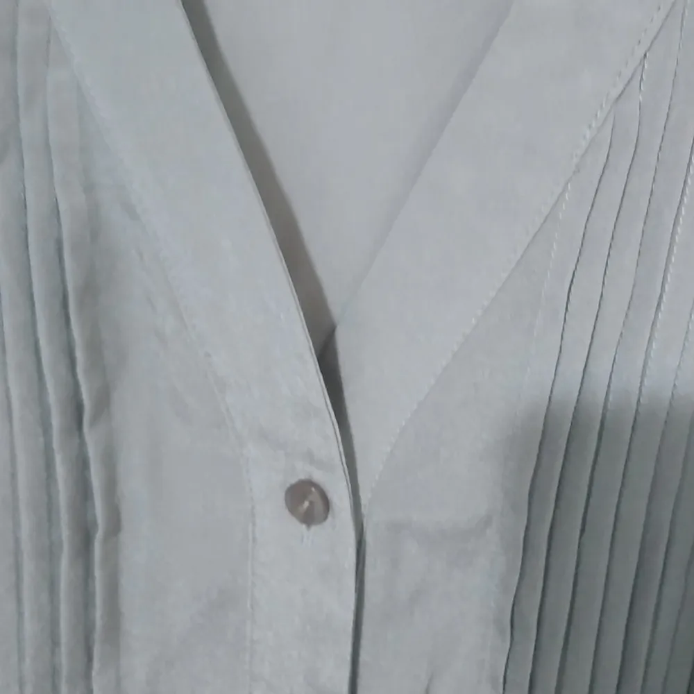 Rose & Olive S Taupe Cut Work Trim Top - Image 4