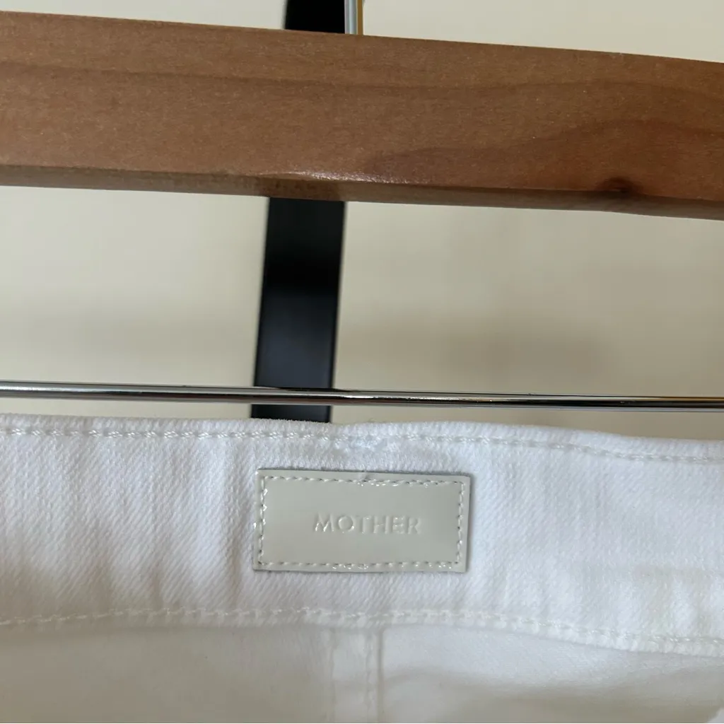 MOTHER The Hustler Ankle Fray Jeans Flare Raw Hem White NWT $228 Size 30 (US 10) - Image 4