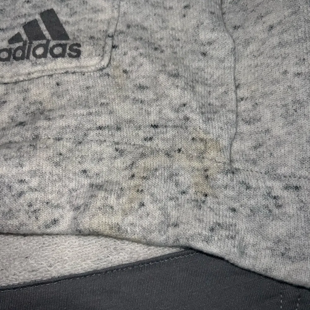 adidas cropped sweatshirt - Image 3