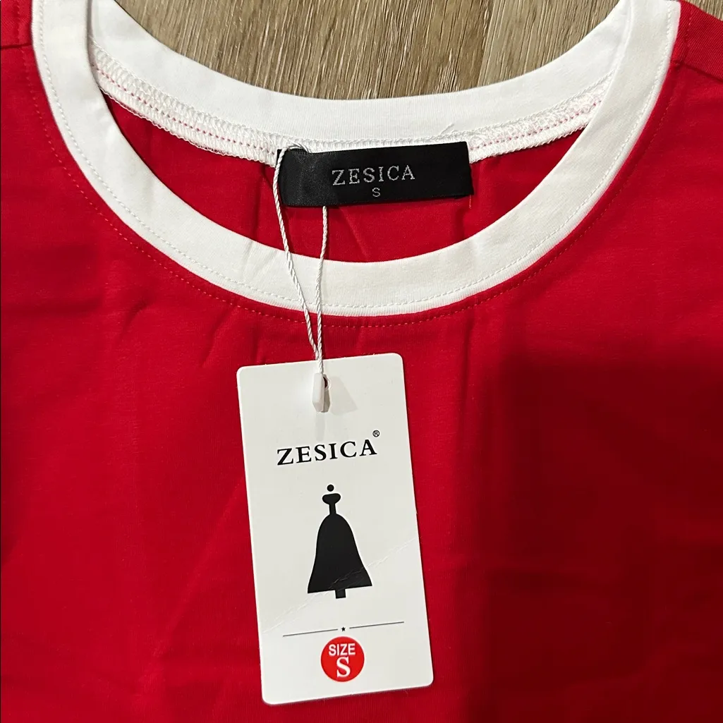 Zesica Women's Red Tank Top - Image 2