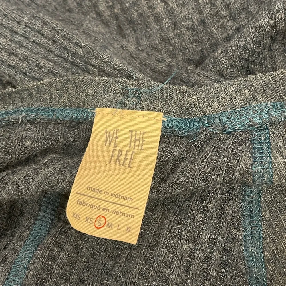 We the free blue long sleeve shirt size small - Image 2