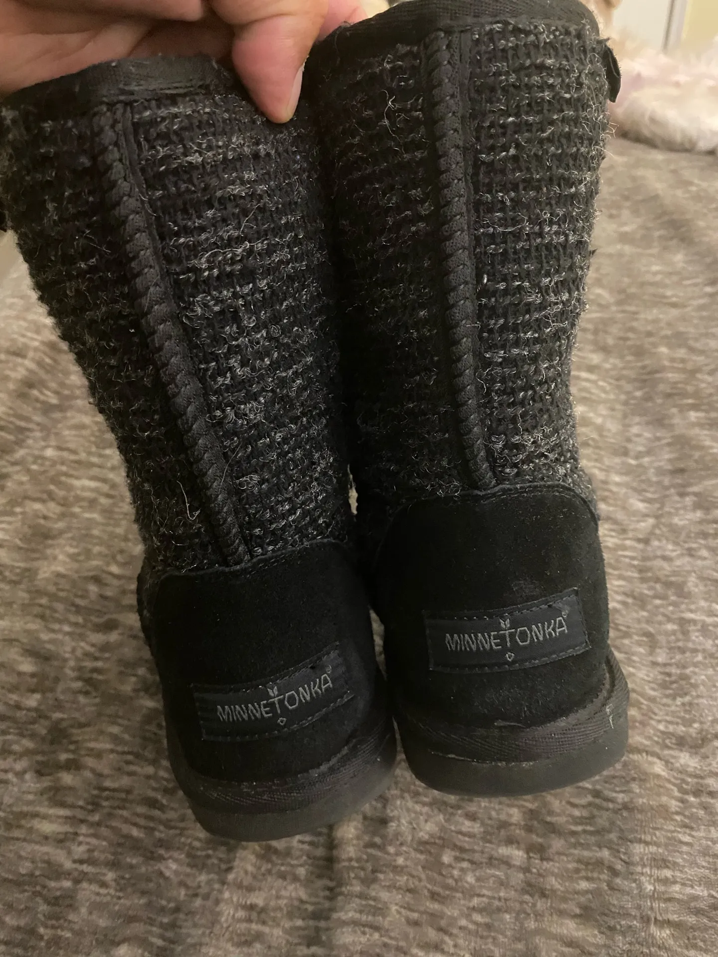 Minnetonka Women's  Suede Boots Size 8 - Image 3