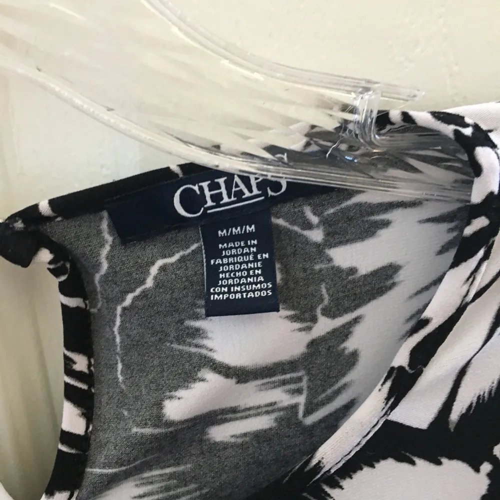 FINAL MARKDOWN Ladies’ Chaps Top (M) - Image 3