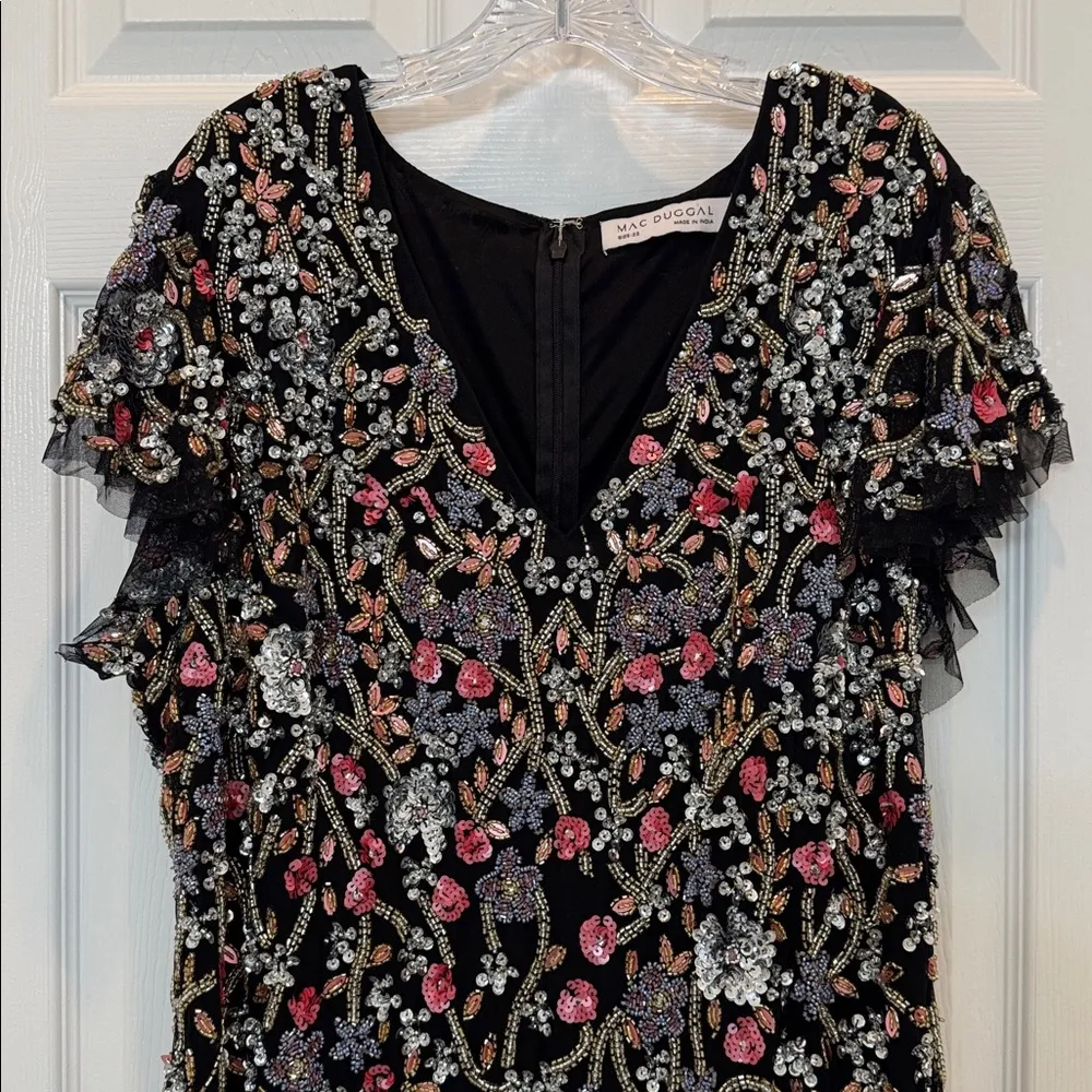 Mac Duggal 5751 Black Embellished Flutter Cap Sleeve V-Neck Gown Size 22W NWT - Image 6