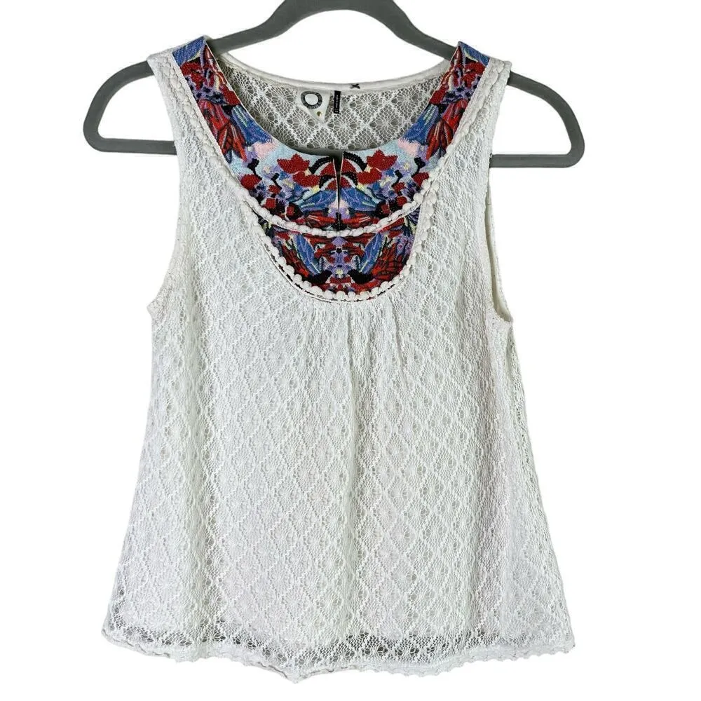 Anthropologie‎ Akemi + Kin Ara Embroidered White Lace Top, Size XS - Image 2
