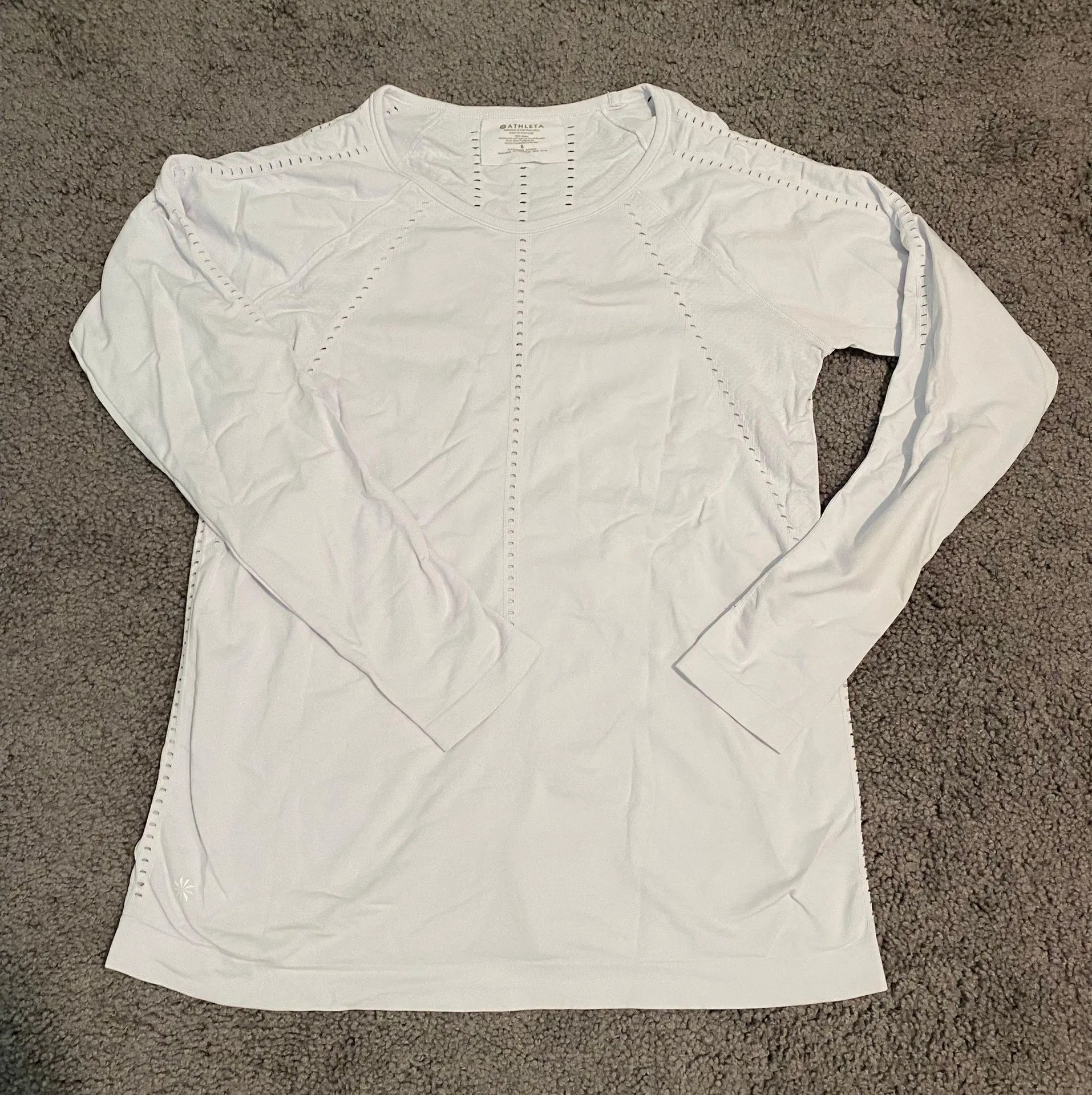 Athleta Long Sleeve - Image 3