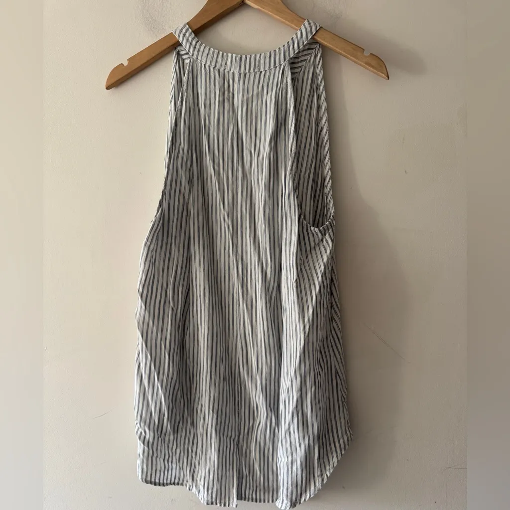 Anthropologie Cloth & Stone Blue and White V Neck Tank Top - Image 2