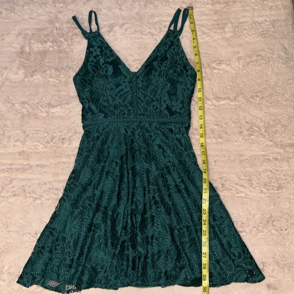 size 3 dress - Image 3