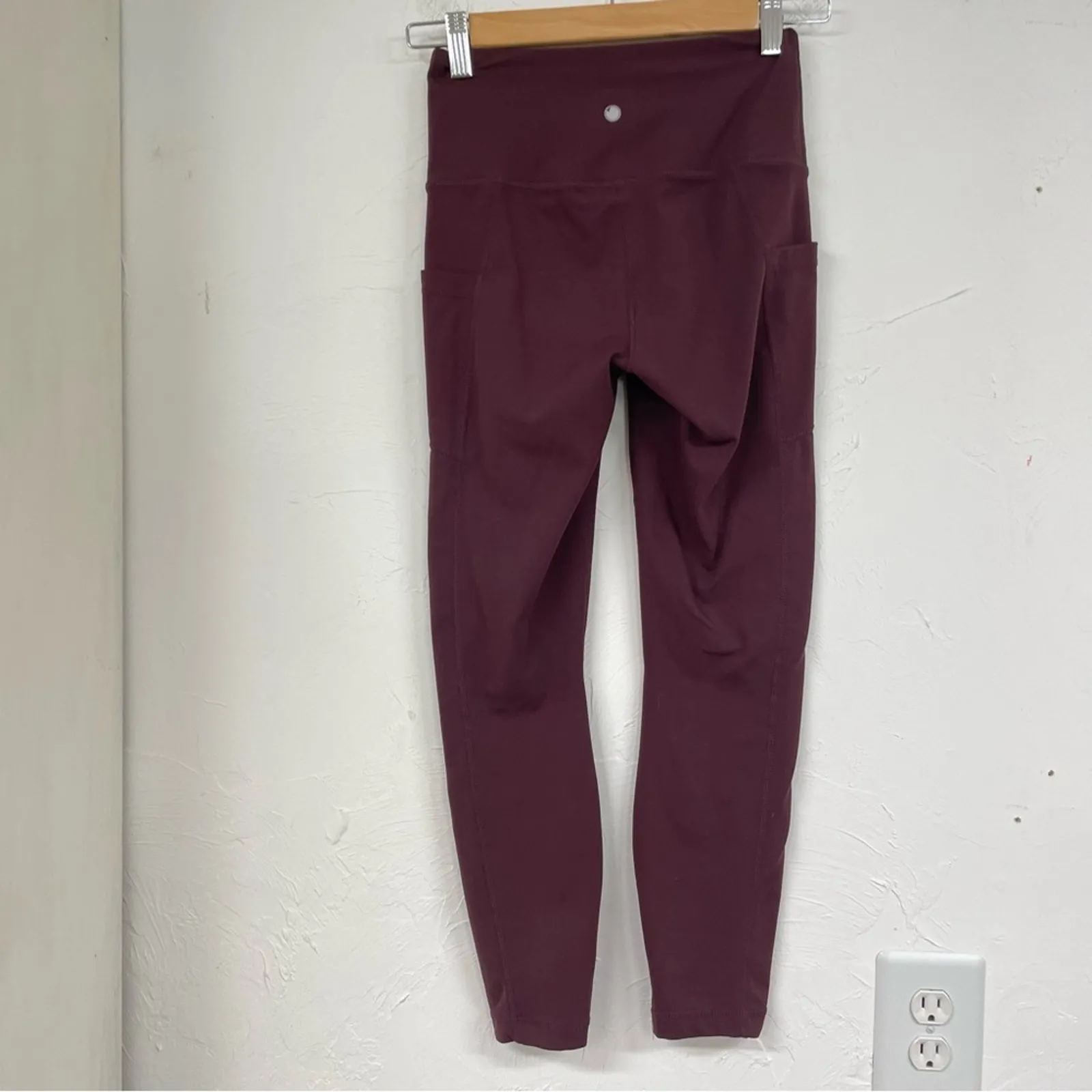 Yogalicious Lux Burgundy High Rise Full Length Leggings XS Athletic Yoga Pants - Image 4