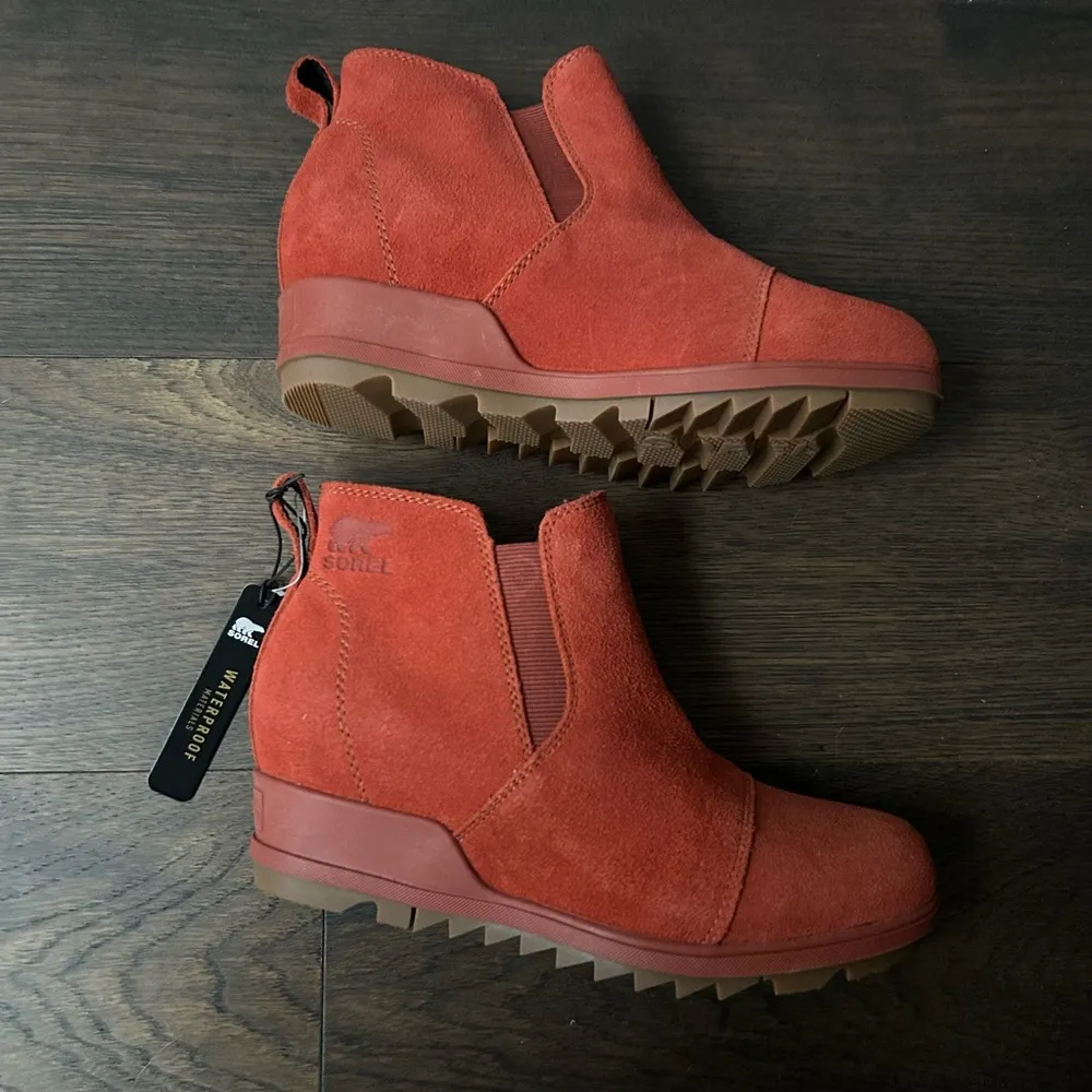 New Sorel Evie suede wedge booties - Image 4