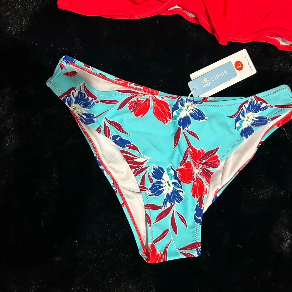 CUPSHE Women’s Red Bikini Top Floral High Waist Bottom Swimwear NWT Size L Beach - Image 5