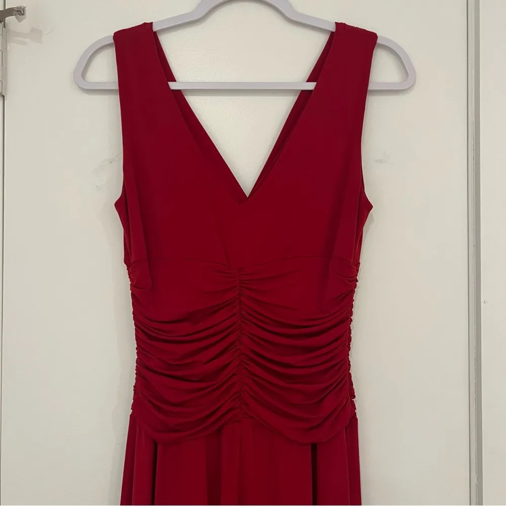 Red VNeck Mini Cocktail Dress Size 4 - Image 5