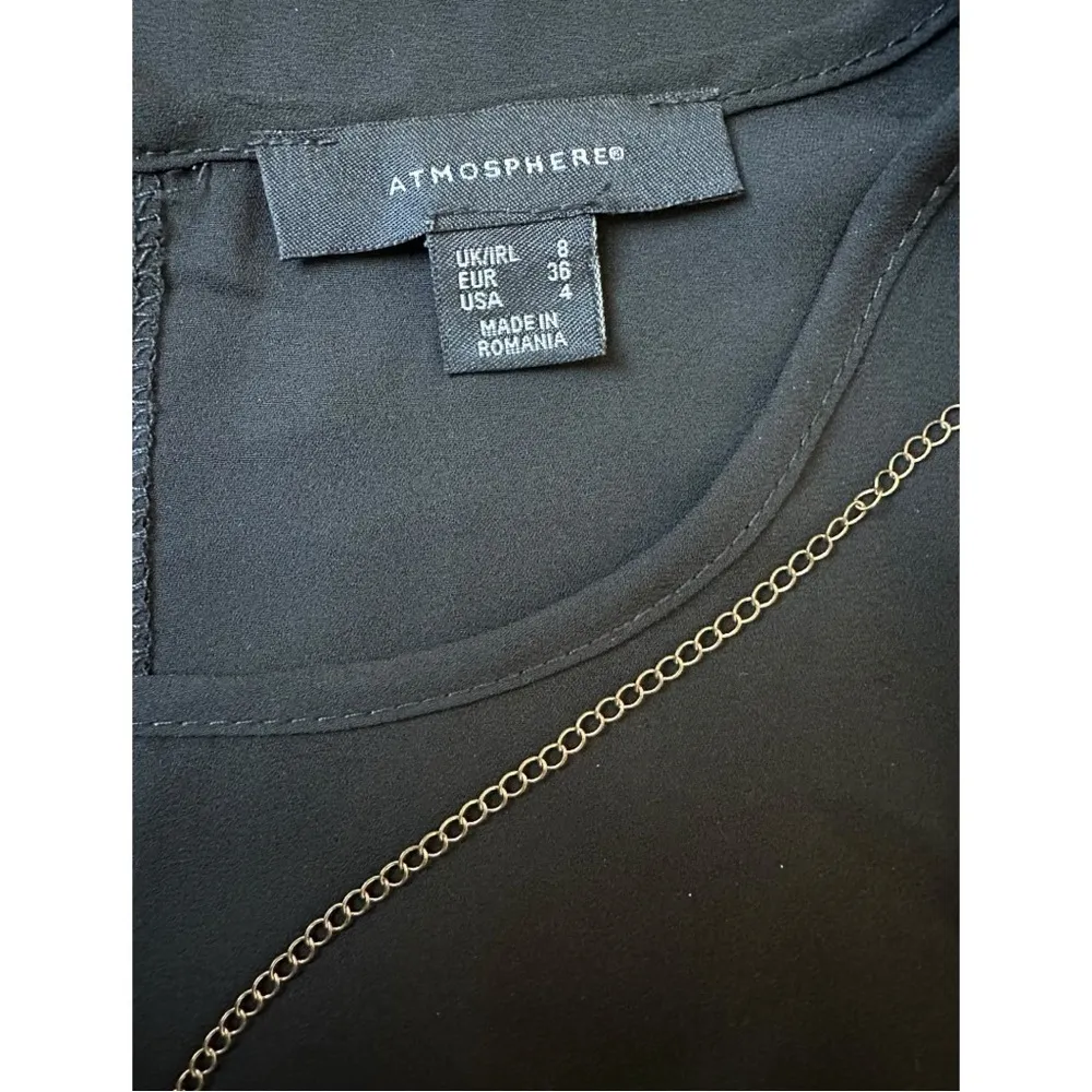 Atmosphere Flowy Black 3/4 Sleeve Blouse with Geometric Necklace Size 4 Small - Image 9