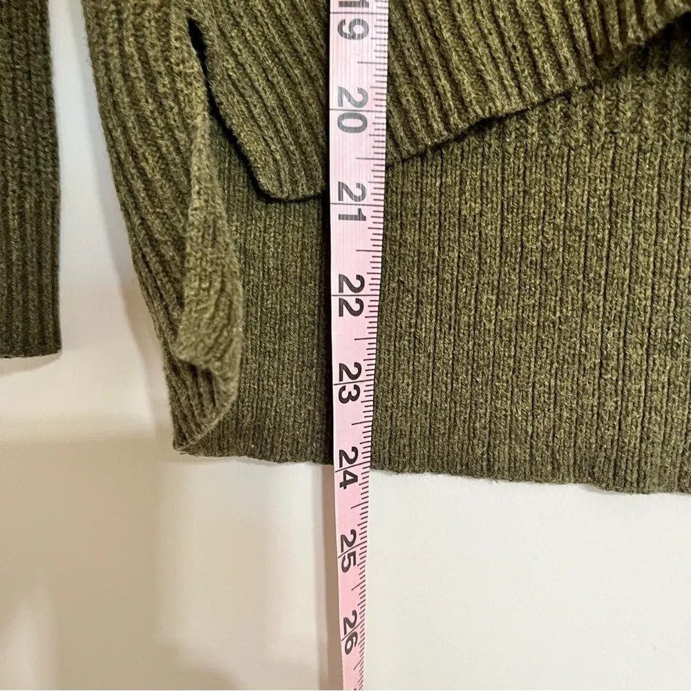 Women’s Madewell High‎ Low Cropped Ribbed Sweater Size XXS Olive Green Crewneck - Image 5