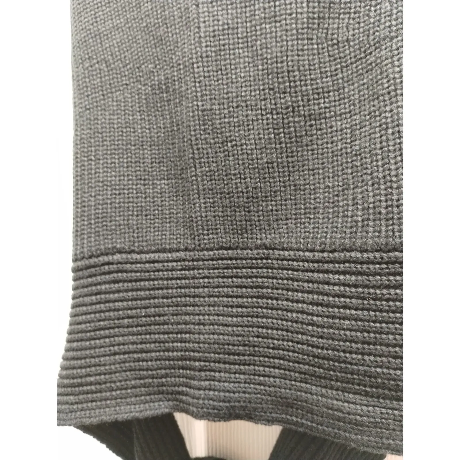 HEYSON NWT Women's Size Medium Black Sweater - Image 3