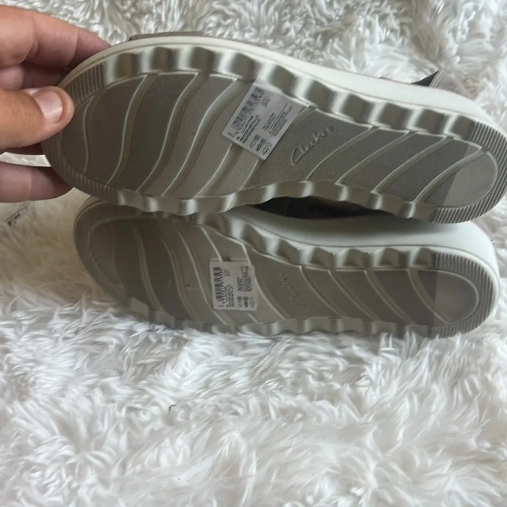 Clarks Jillian rise ultra comfort pewter metallic sandals, size 8 = - Image 8