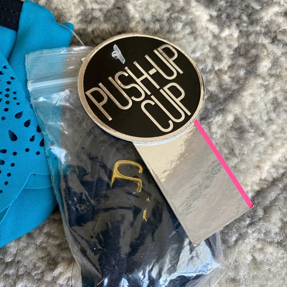 NWT Damsel bikini swim top▪️size S - Image 36