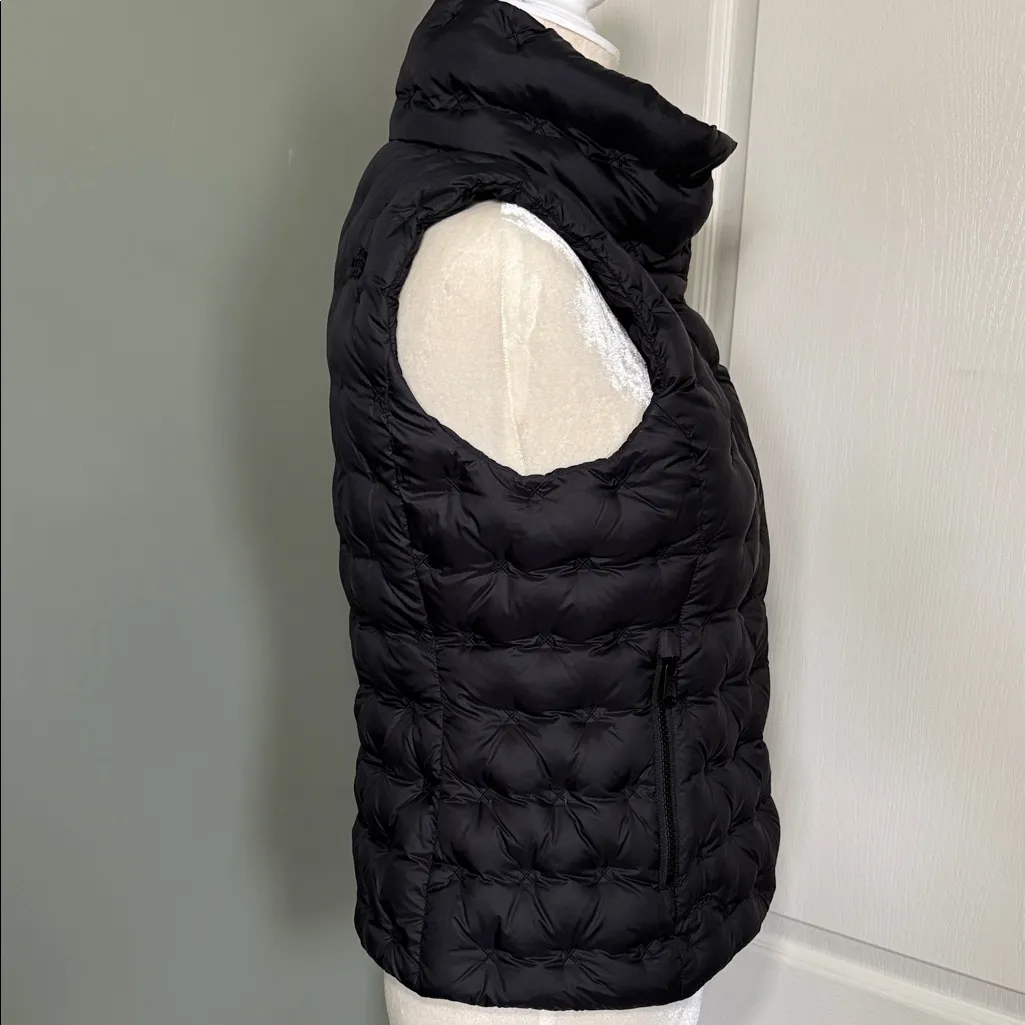 The North Face Black Quilted Vest - Image 6