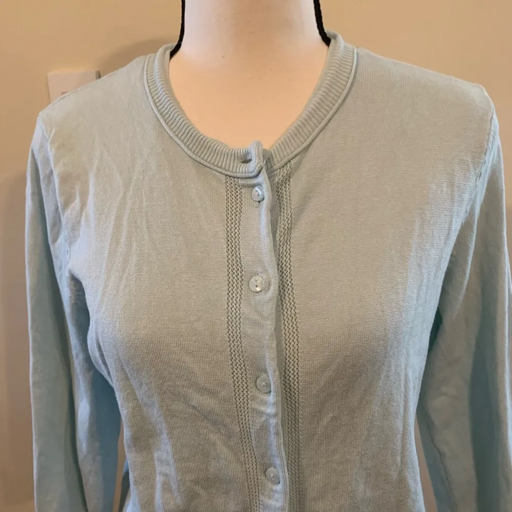 Ellen Tracy | Light green Button-Up Cardigan size medium - Image 4