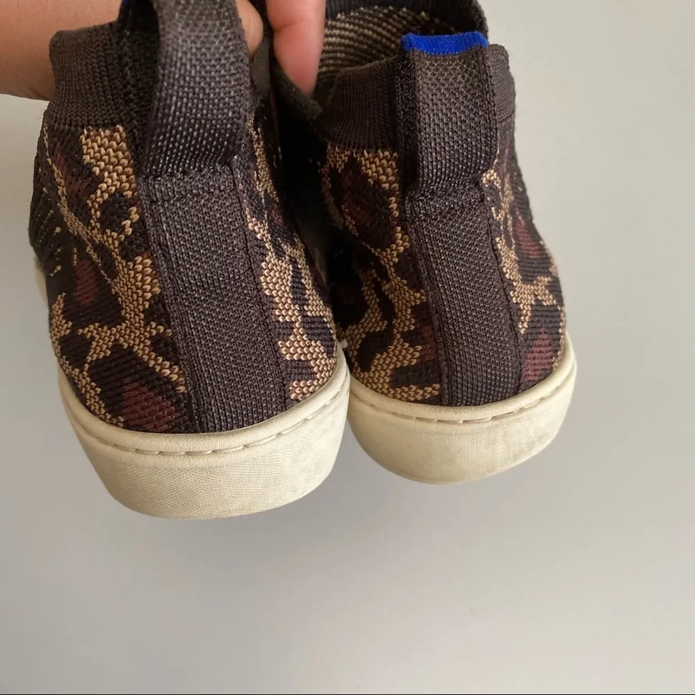 Rothy's Wildcat Cheetah Print Chelsea Boot size‎ 7 - Image 5