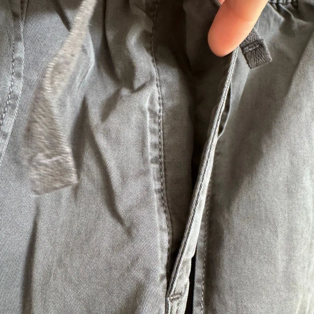 Abercrombie & Fitch Gray Charcoal Baggy Cargo Pull On Pants Small Long Length - Image 8