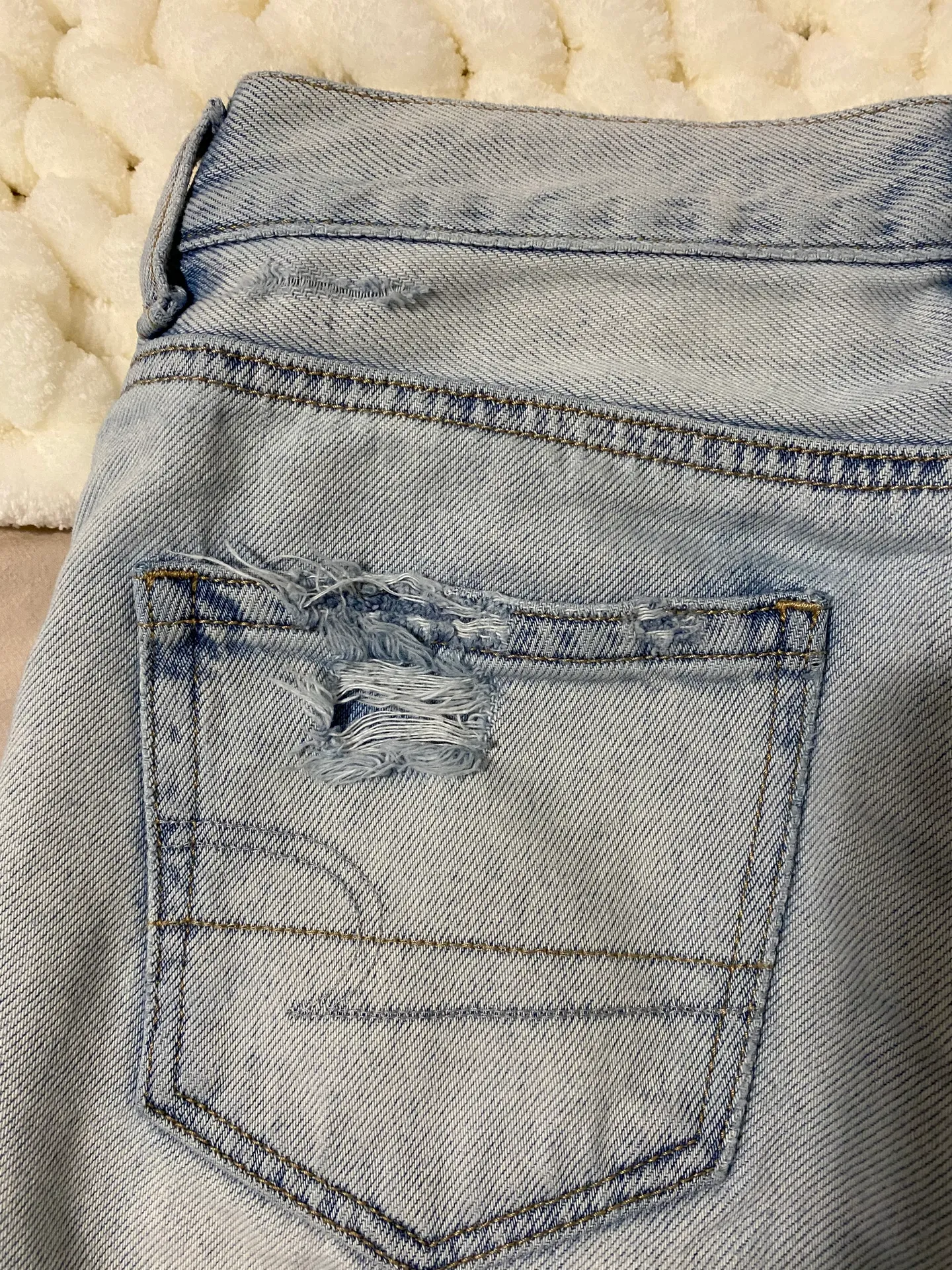 American Eagle Mom Jeans - Image 5