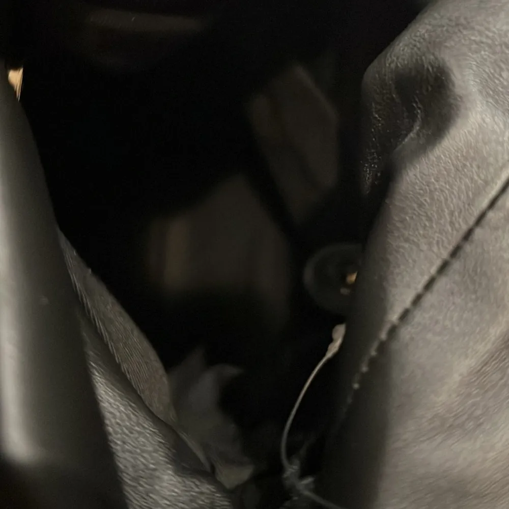 JW Anderson Twister Hobo Bag, Black New w/Tag +Dust Bag Retail $990 QUIET LUXURY - Image 9