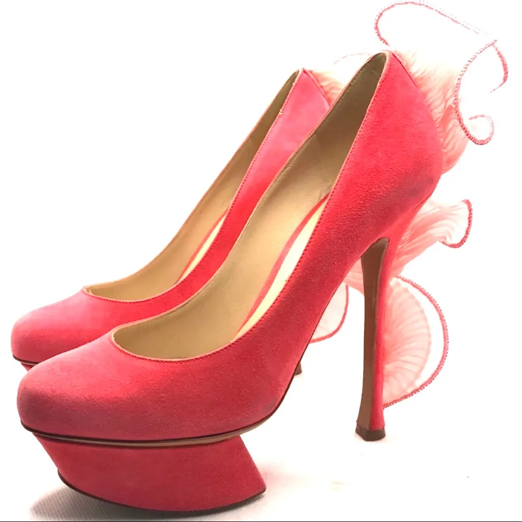 AUTHENTIC NICHOLAS KIRKWOOD PINK SUEDE WITH BACK RUFFLE PLATFORM HEELS (35.5) - Image 3