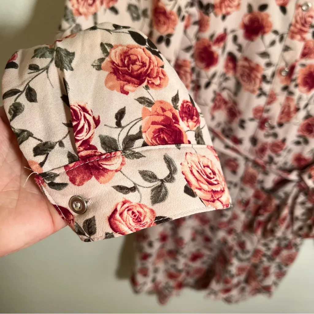 Button Down Shirt Dress Light Pink Rose Floral Belted Size M - Image 7