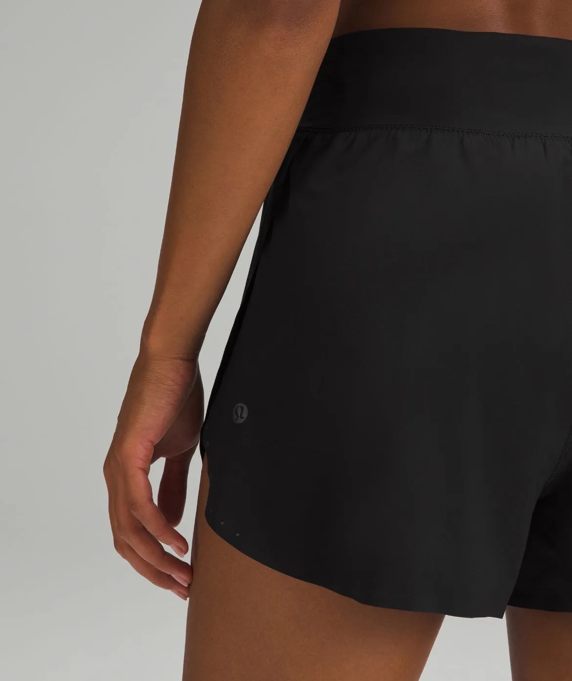 Fast and Free reflective HR Classic-Fit Shorts 3” - Image 4