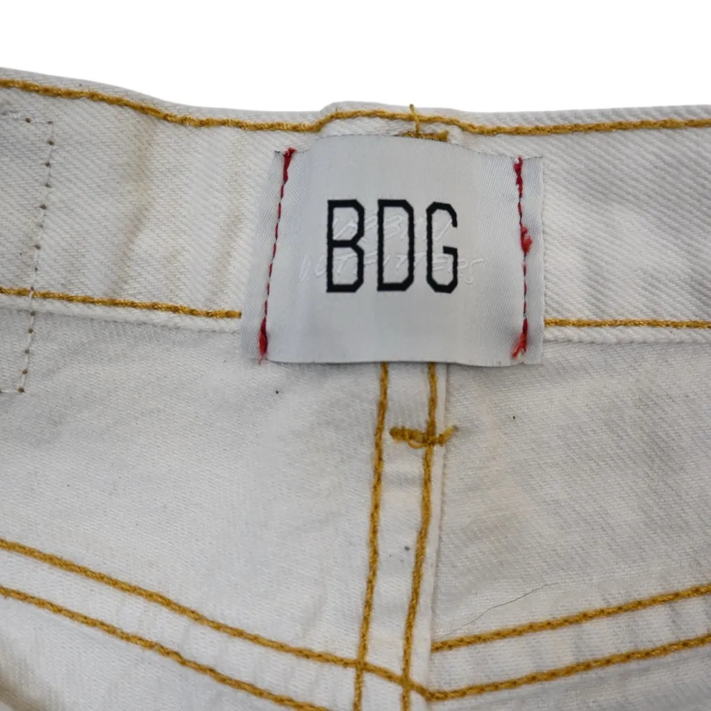 BDG UO  Women's 27 Distressed Cowboy Jean - Image 9