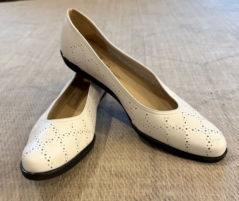 Salvatore Ferragamo Boutique White Perforated Leather Ballet Flats 11 Italy - Image 1
