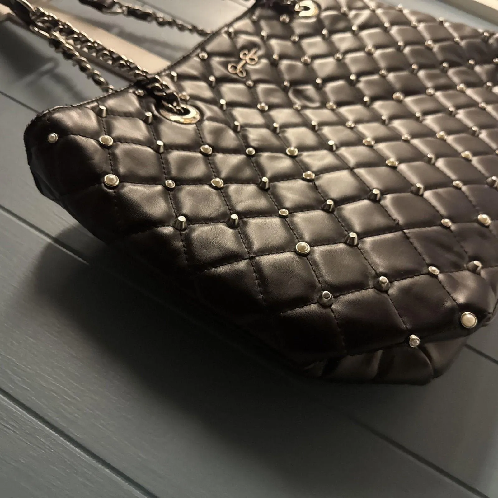 Jessica Simpson Women's Black Tote Shoulder Bag - 18" W x 13" H Purse Pearl Stud - Image 5