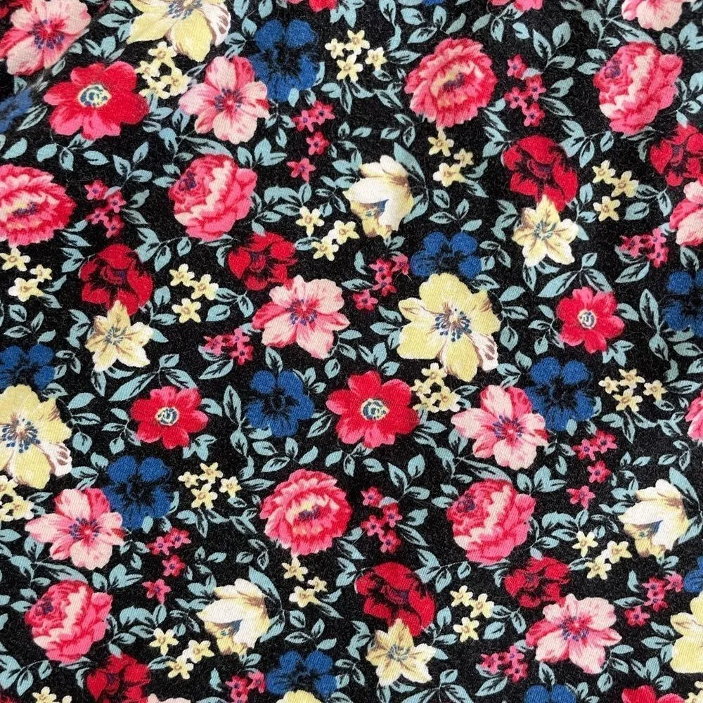 Forever 21 floral short skirt - Image 3