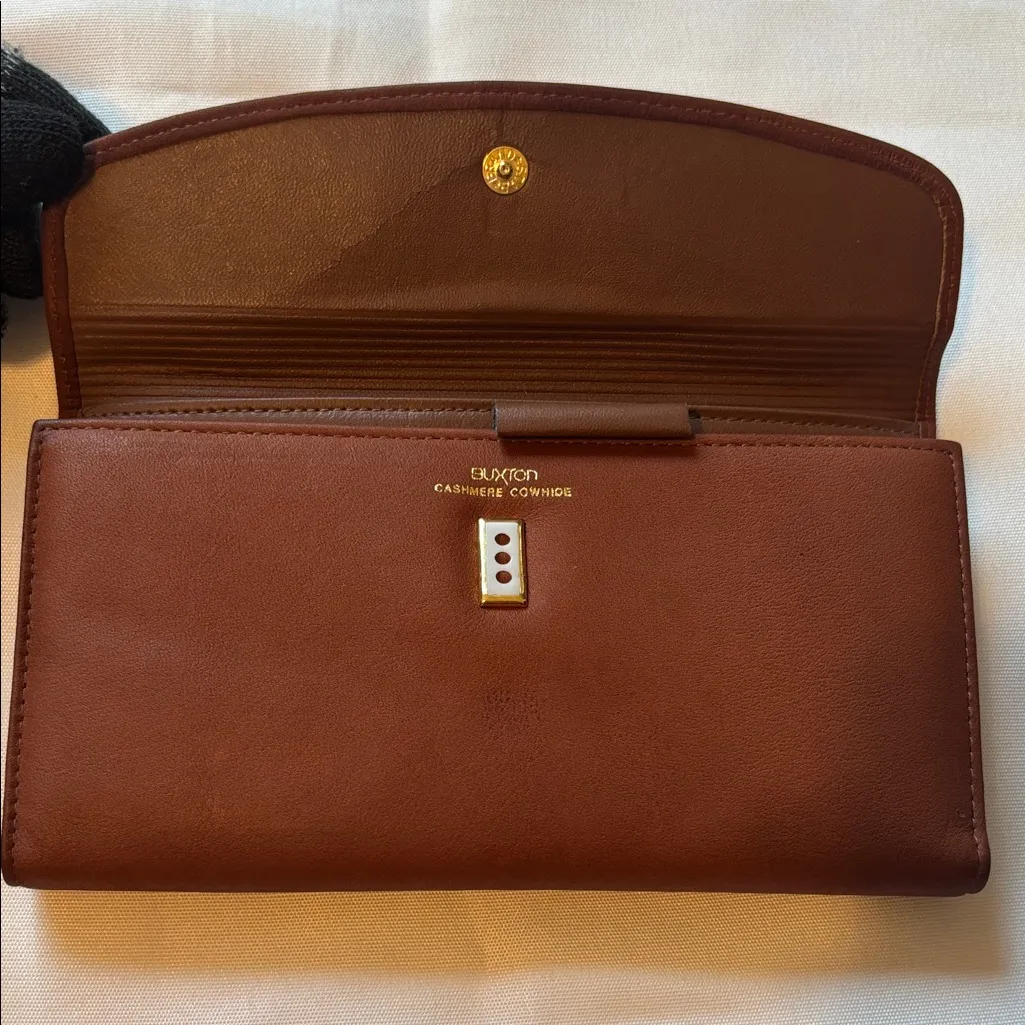 Buxton Cashmere Cowhide Wallet Brown EUC - Image 3