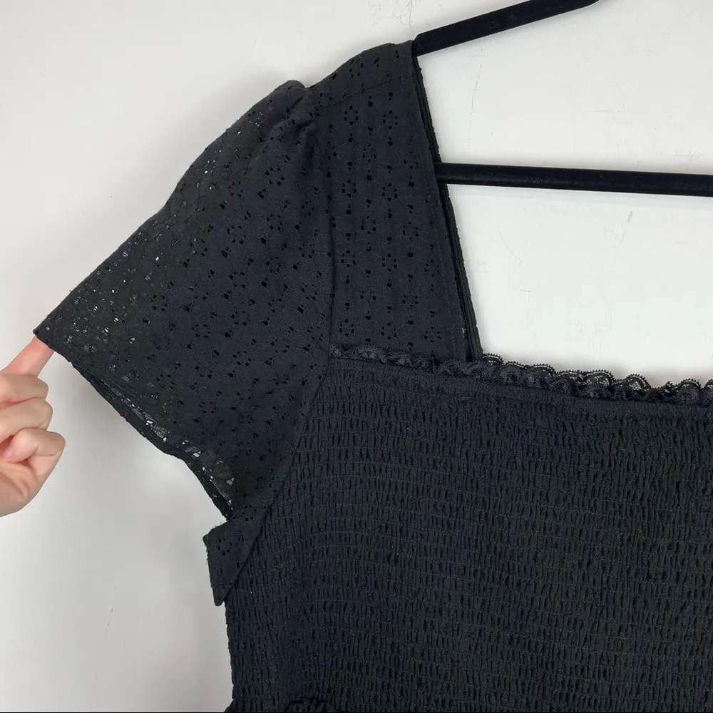 Torrid Sz 3X Black Square Neck Smocked Eyelet Peplum Top Short Sleeve - Image 7