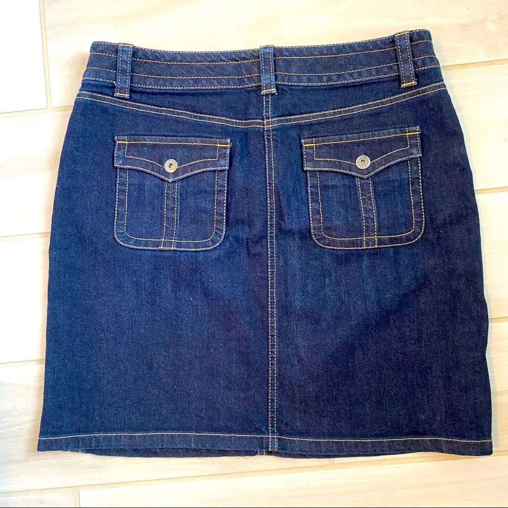 Ann Taylor || Dark blue denim skirt - Image 3
