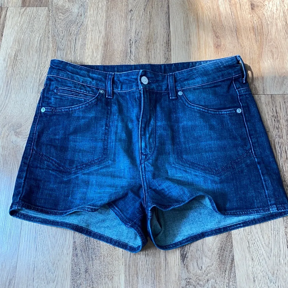 H&M Divided Dark Blue Jean Shorts EUC Sz 12 Cotton High Rise Women’s - Image 50