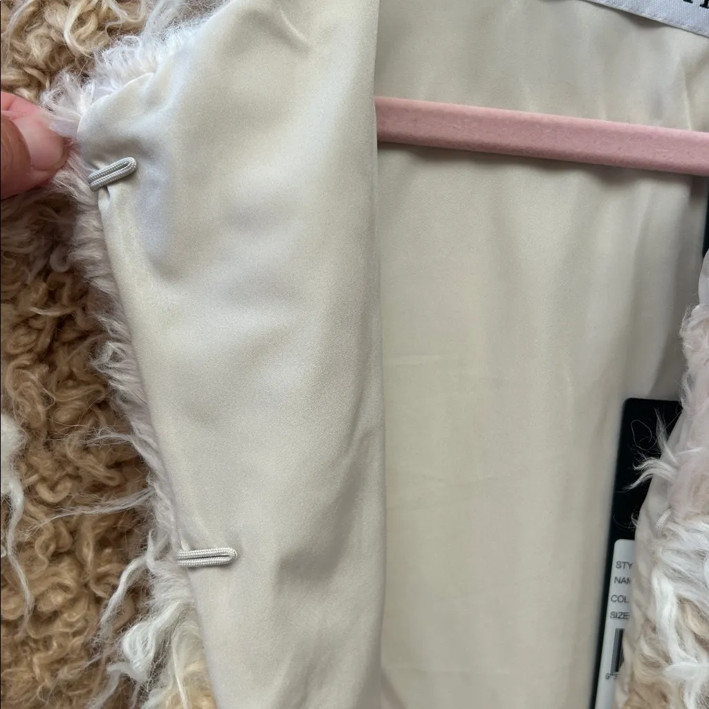 Elliatt Josephine Faux Fur Jacket in Multi Size Small NWT - Image 6