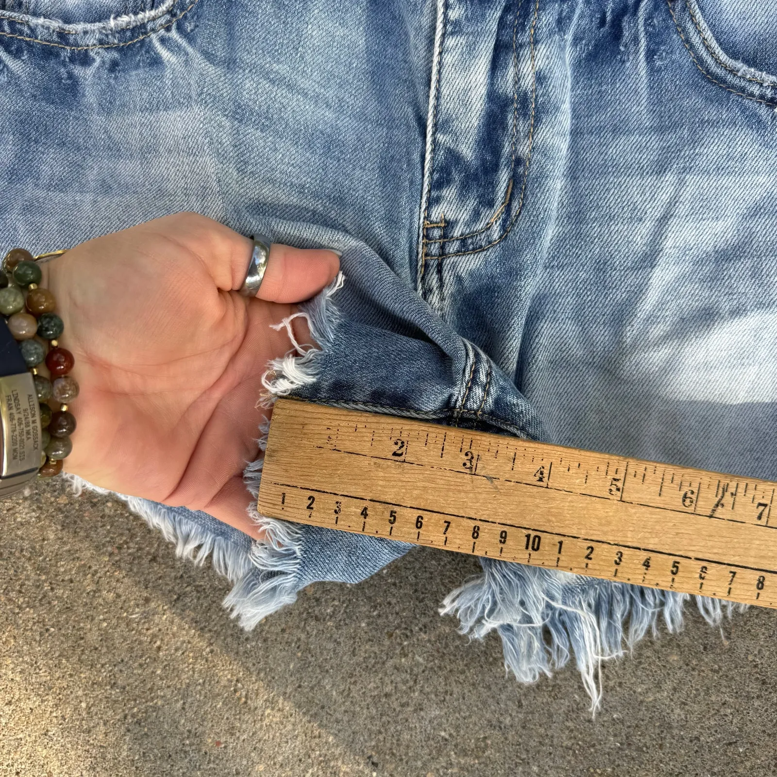 Kancan Tilly High Rise Cut Off Jean Shorts Blue Fray Hem Size MEDIUM NWT READ - Image 8