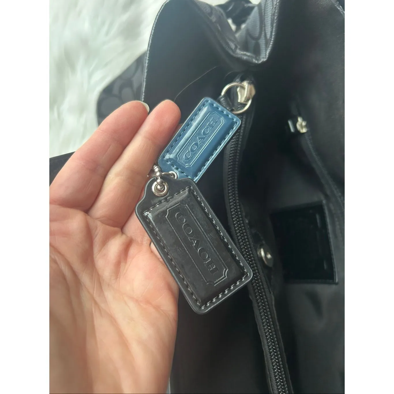 Coach Black Signature Python Stripe Carryall shoulder Bag 14x10x6 hobo - Image 6