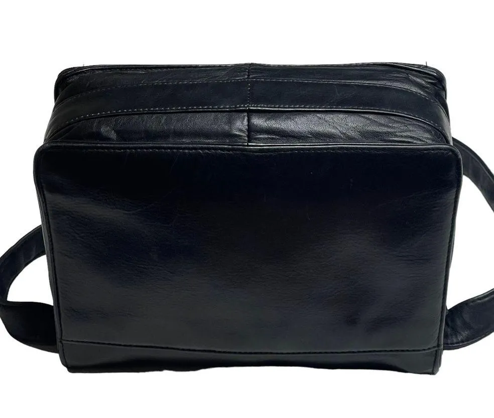 Vintage:  New York  Slide Lock Crossbody Messenger Bag  Black Leather  - Image 7
